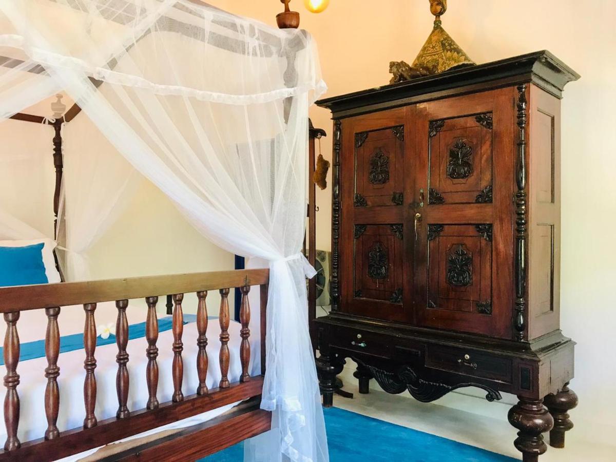 Sriyan Villa ベールワラ エクステリア 写真