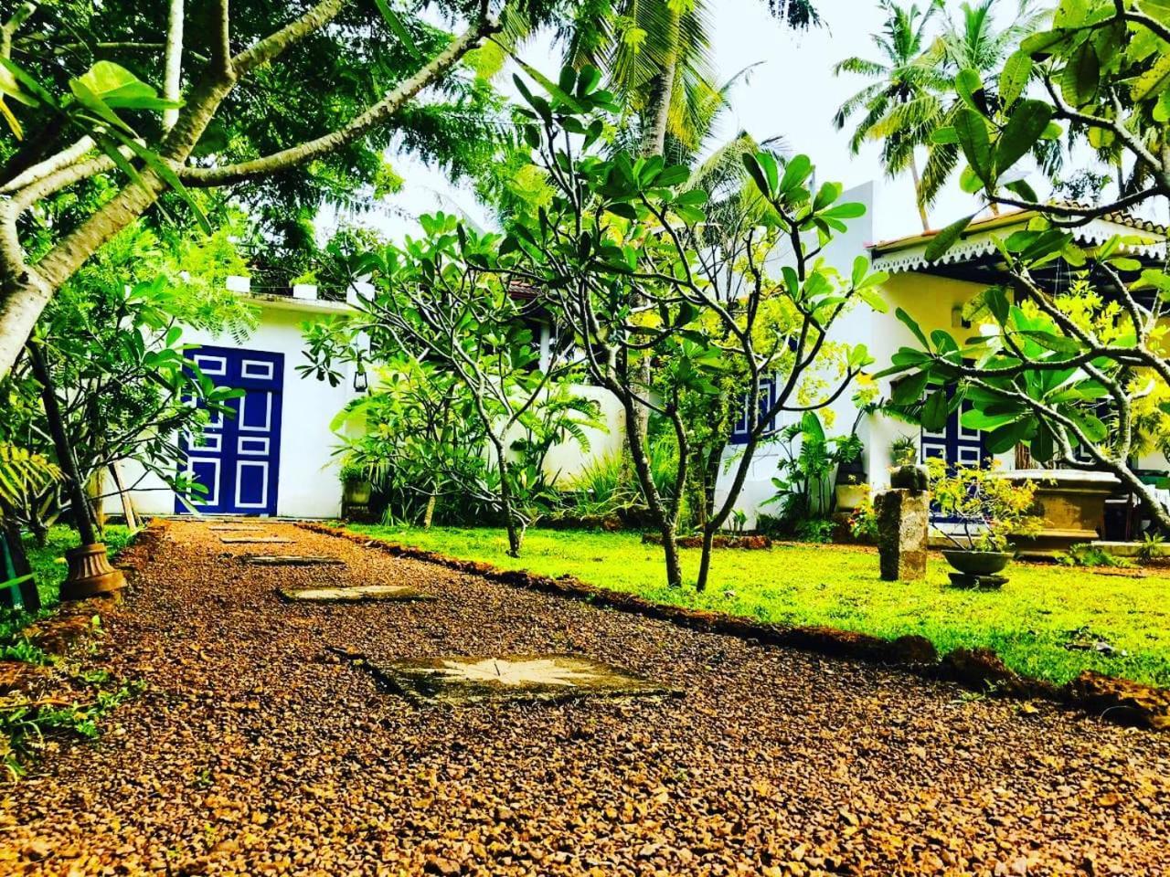 Sriyan Villa ベールワラ エクステリア 写真